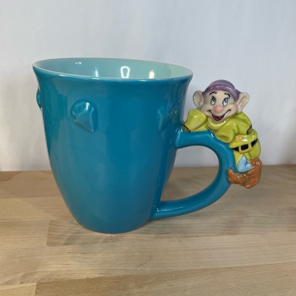 Cute Disney Mug with Dopey on the handle